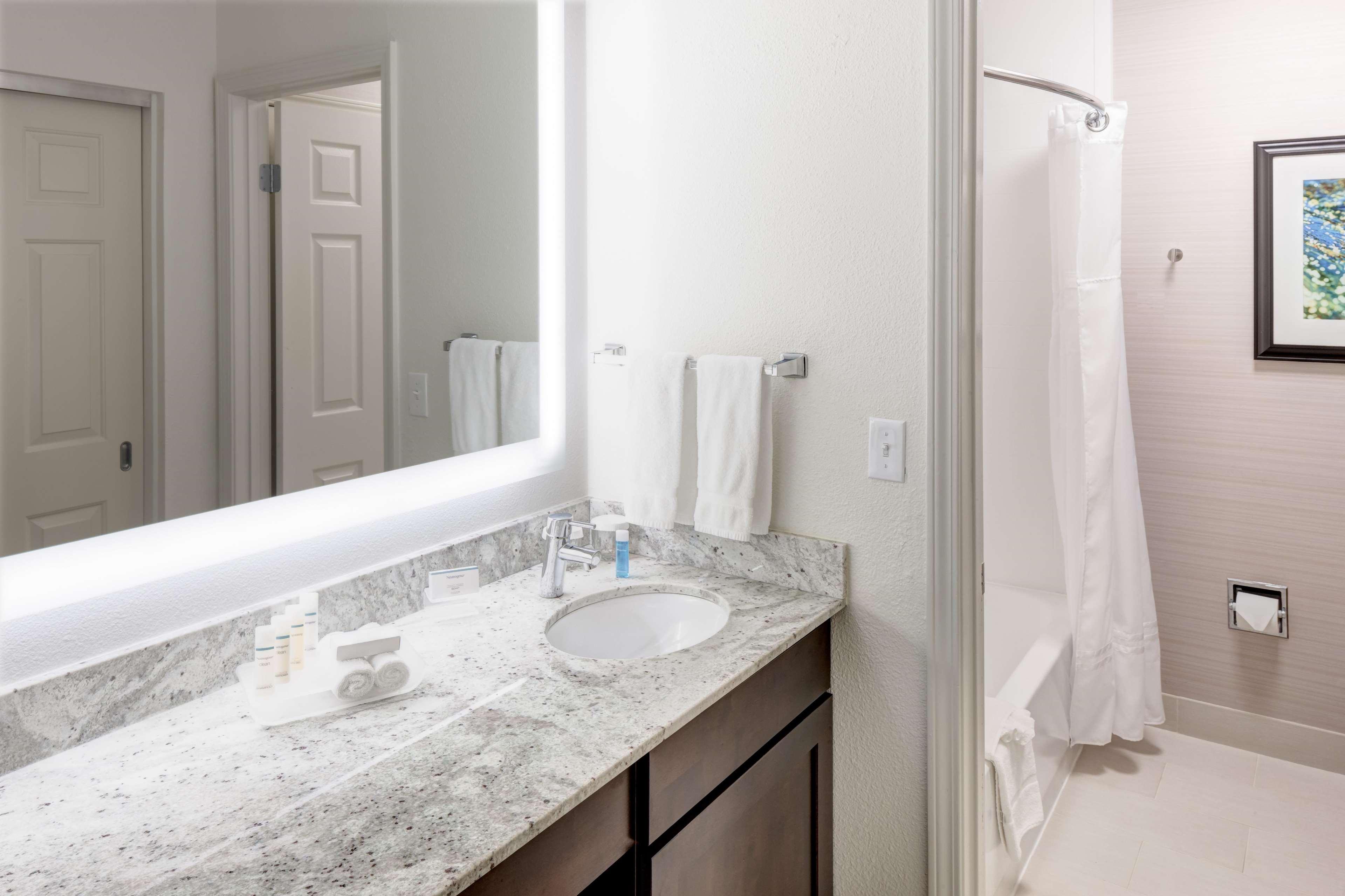 Homewood Suites By Hilton Seattle-Tacoma Airport/Таквила Экстерьер фото